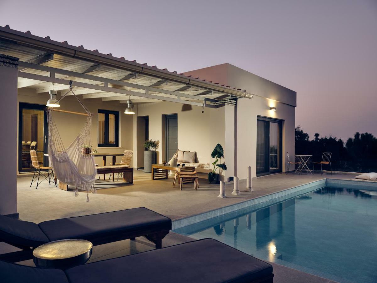 Thea lux natur villa Koríthion Extérieur photo